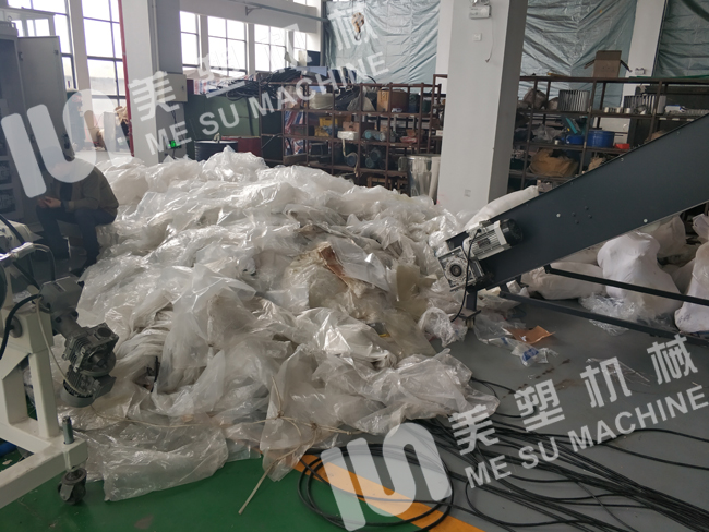 為什么選擇美塑機(jī)械的PE薄膜清洗線？